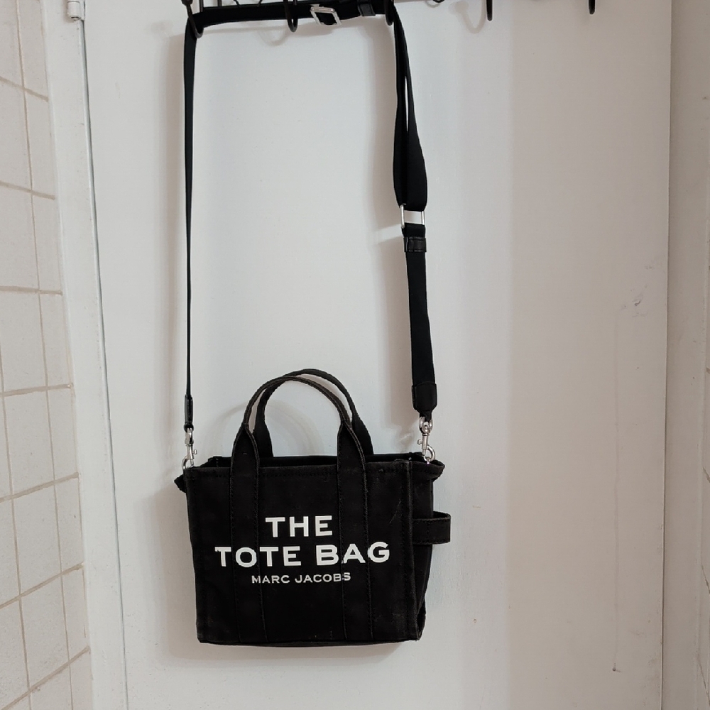 Marc Jacobs Black Crossbody Tote